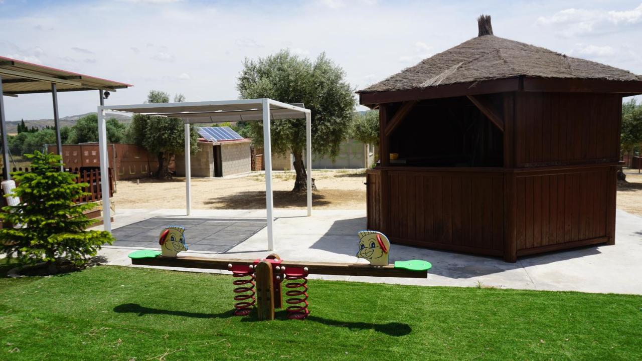 Cuchi Farm Villa Chinchón Dış mekan fotoğraf